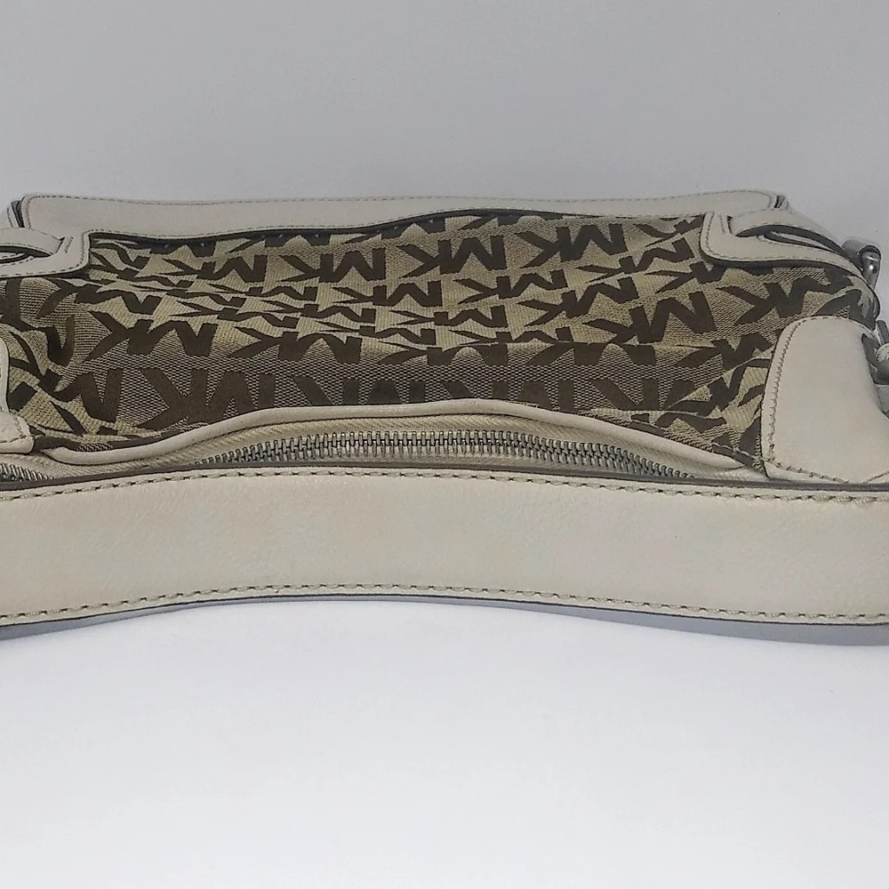 MICHAEL Michael Kors | Vintage Brown, Beige and Cream Hand
